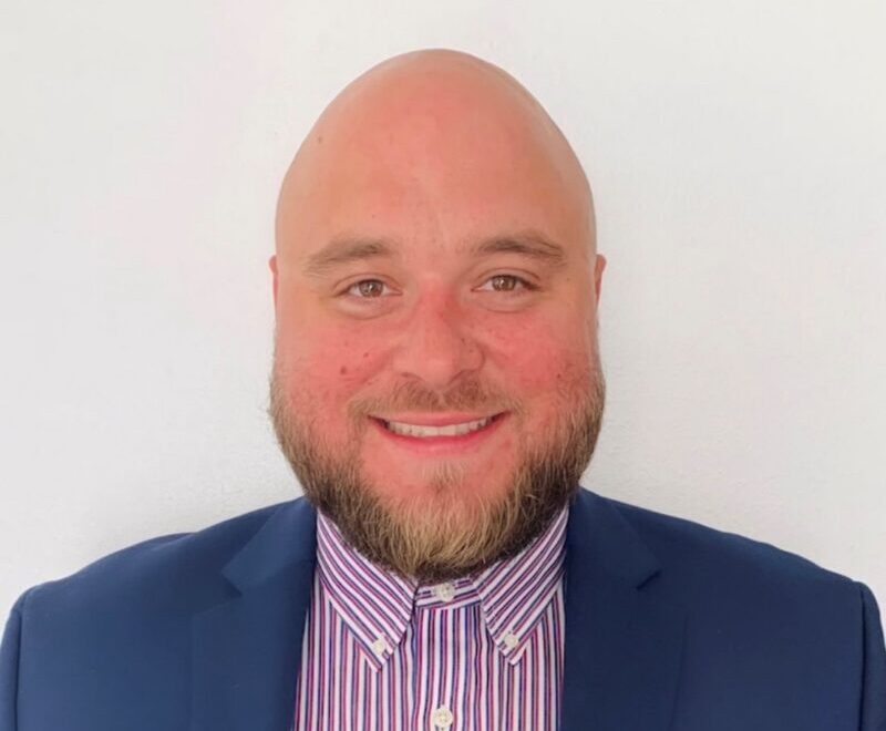 Headshot - Dakota Riddle formal - 2021